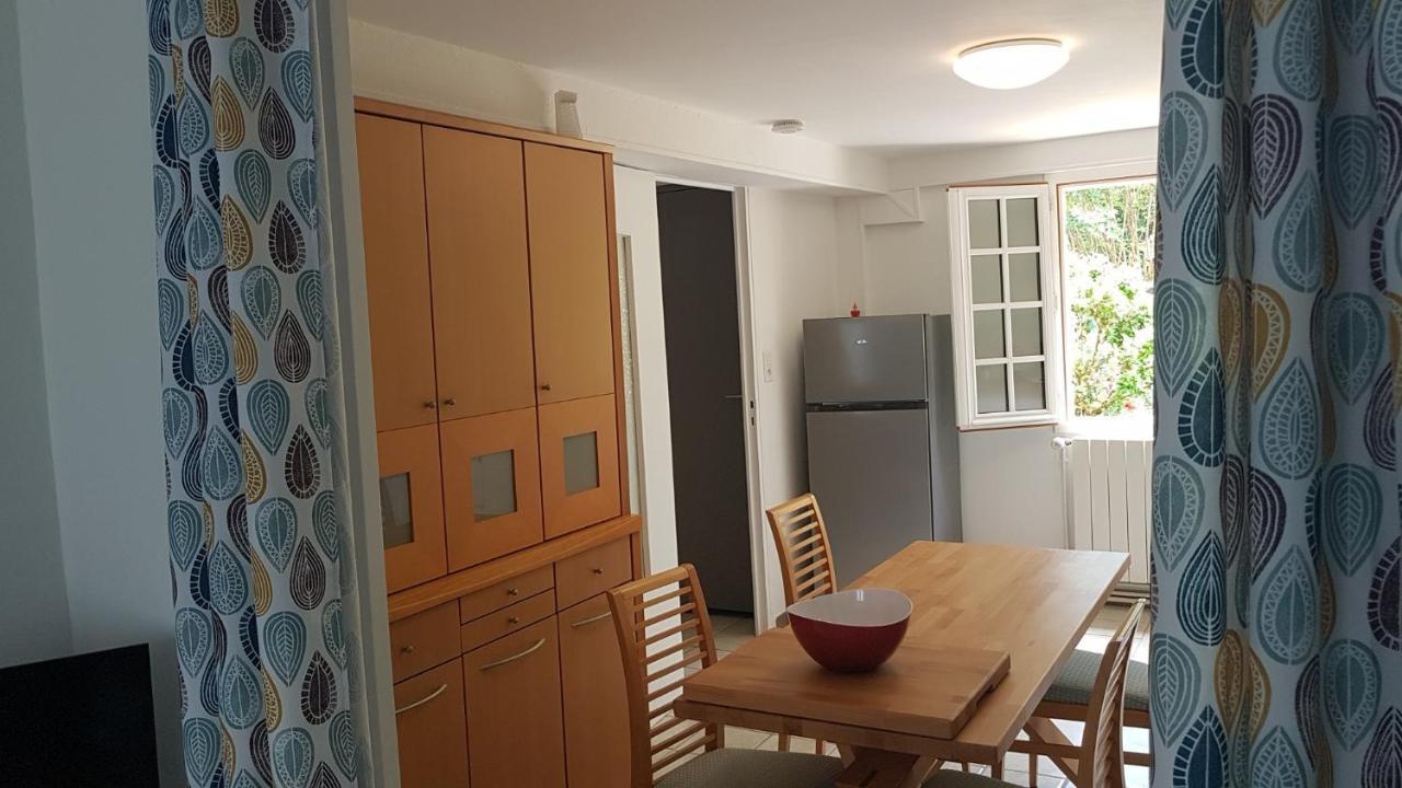 Le Malpas Woodpecker Apartment Belves Exterior photo